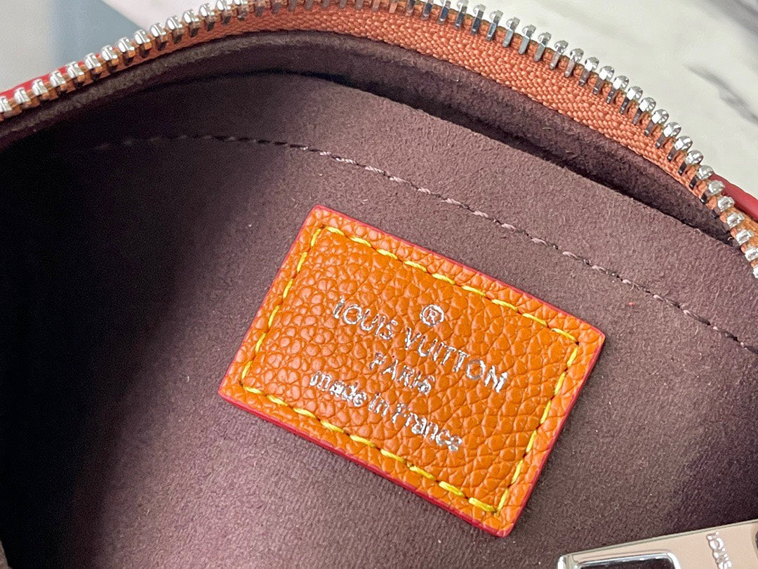Lou*s Vuitt*n lv marellini epi lock silver orange handbags 20cm - image 2