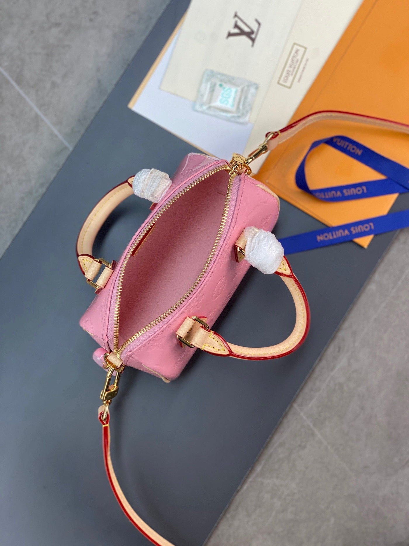 Lou*s Vuitt*n lv nano speedy pink mini like auth shiny leather handbags 16x10x7.5cm - image 5