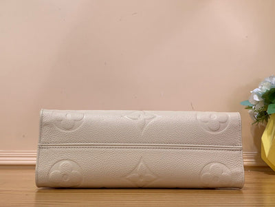 Lou*s Vuitt*n lv on the go mini replica 11 white milk handbags 25x13x10cm - image 6