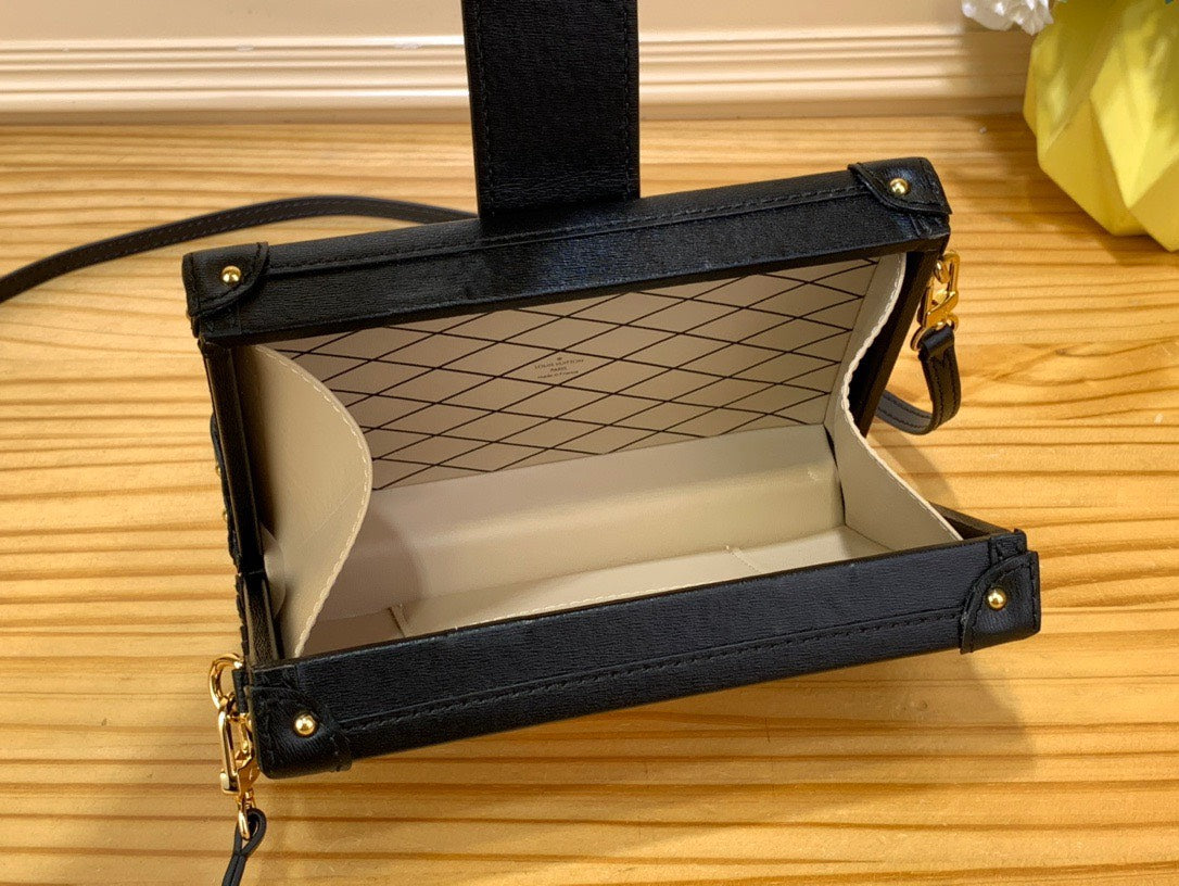 Lou*s Vuitt*n lv petite musical pattern like auth handbags 20×12.5x5cm - image 6