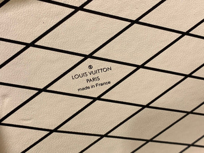 Lou*s Vuitt*n lv petite musical pattern like auth handbags 20×12.5x5cm - image 7