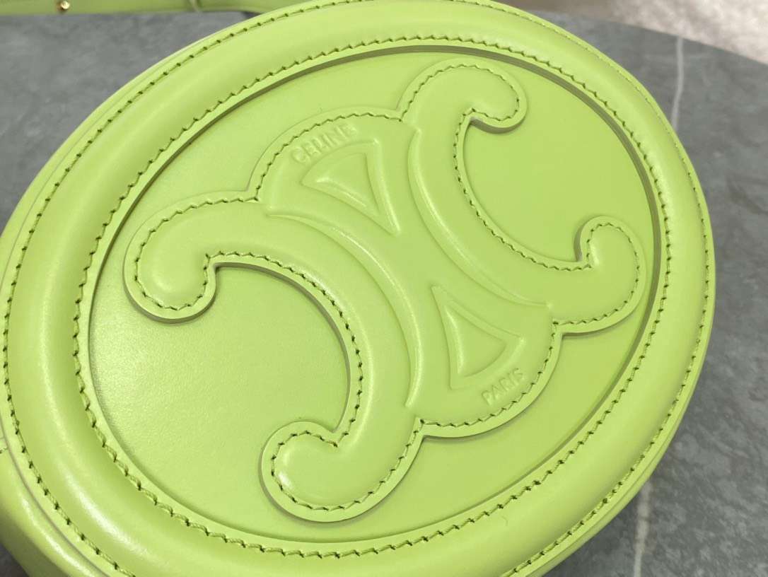 Cel*ne mini handbag replica 11 green smooth leather 16×12.5x4cm - image 5