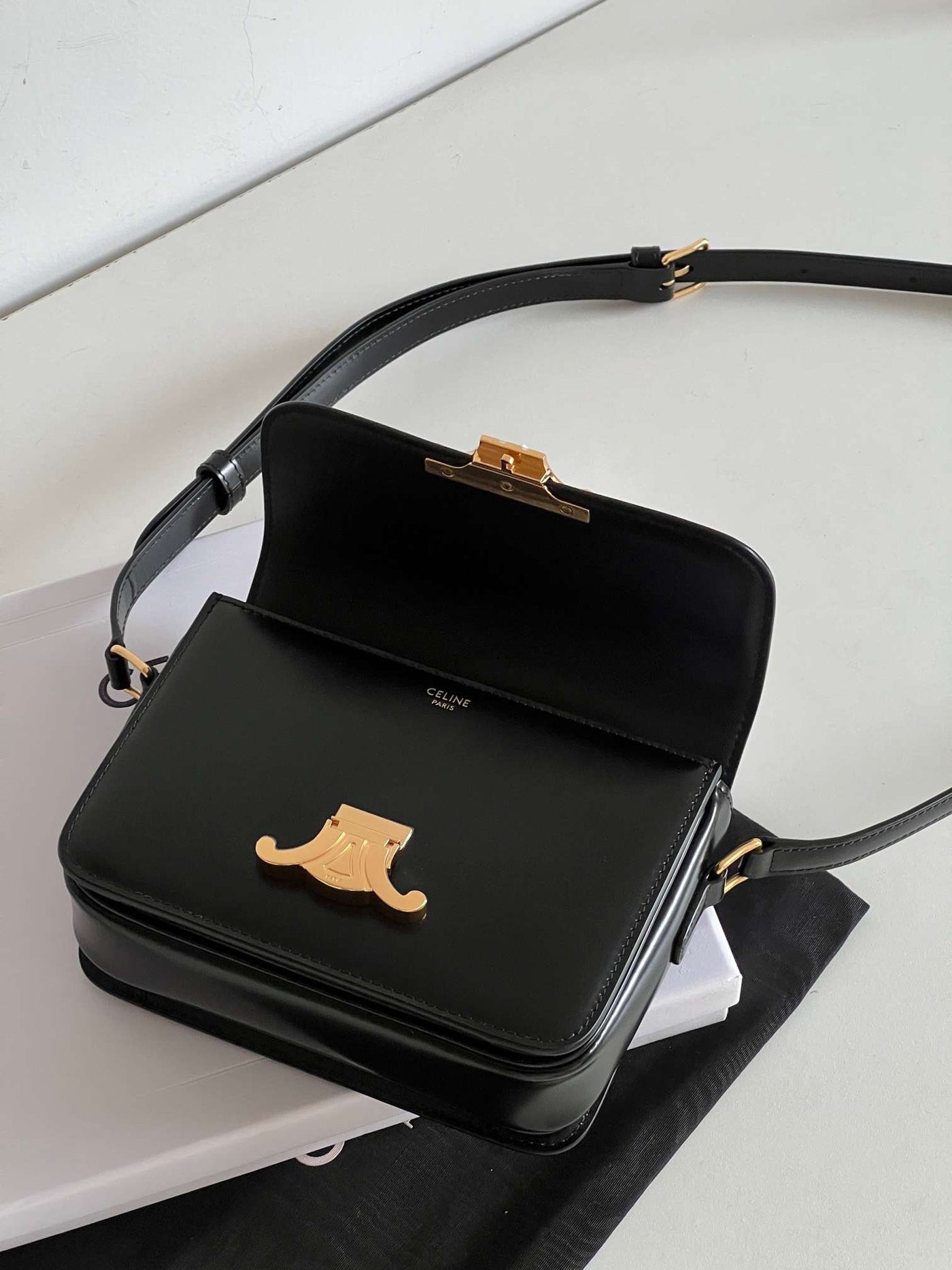 Cel*ne mini bag black handbag smooth leather 19cm - image 5