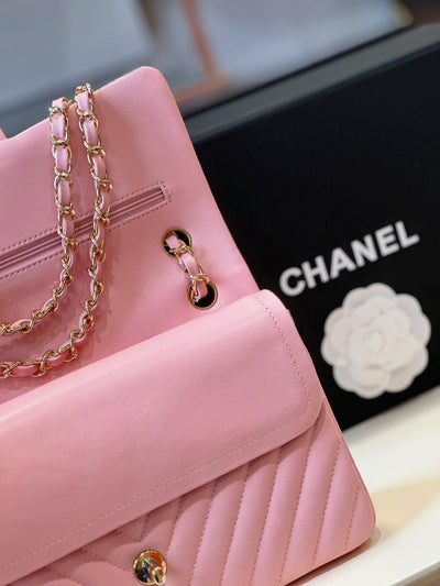 Chan*l classic handbags v-pattern pink lock gold 23cm - image 6