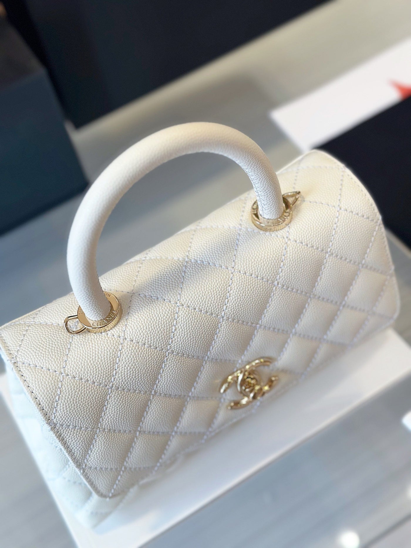 Chan*l coco replica 11 handbag lizard skin white with lock gold 23cm - image 2