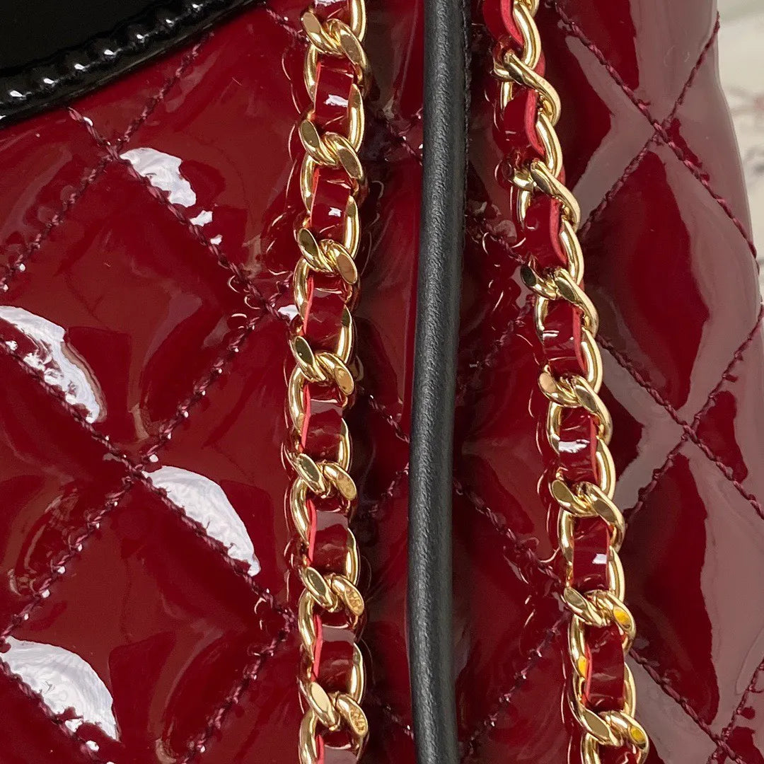 Chan*l mini shopping bag handbags red shiny leather 31cm - image 4