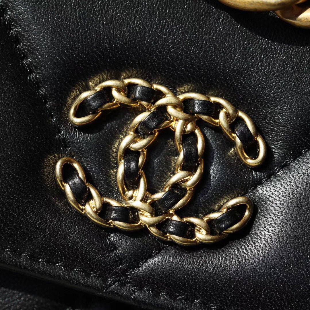 Chan*l woc c19 handbag woman’s lock gold black 19cm - image 7