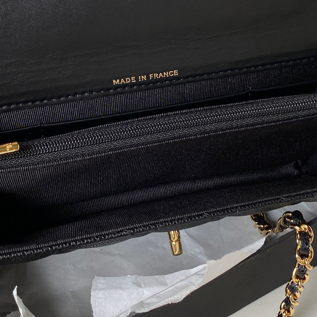 Chan*l handle bag lumpy skin handbags black with lock gold 19cm - image 6