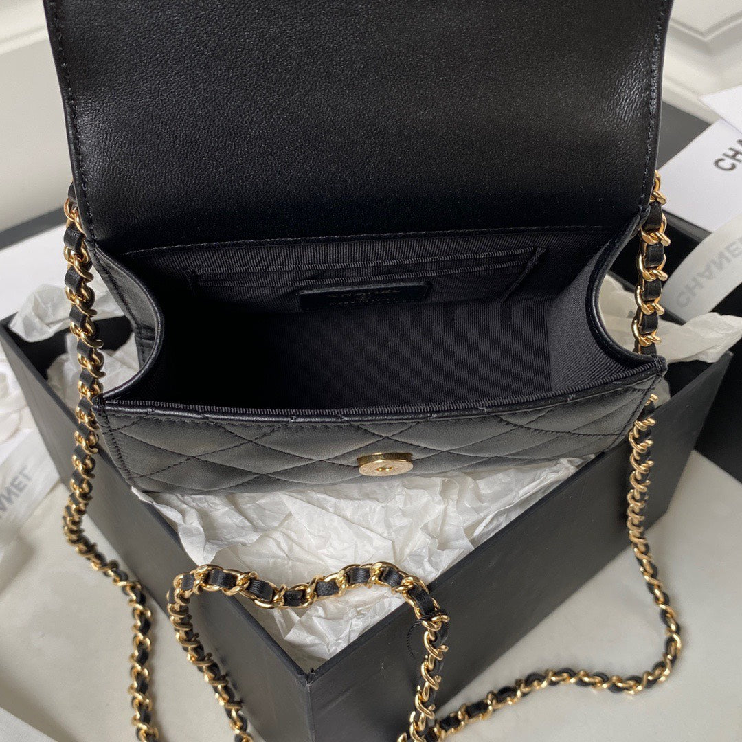 Chan*l woc pearl handle plated handbags black leather with lock gold 11.5×14.5×5.5cm - image 6