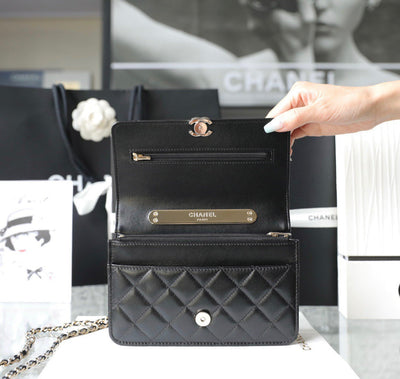Chan*l woc handbags lock silver mix handle leather 19x12cm - image 4