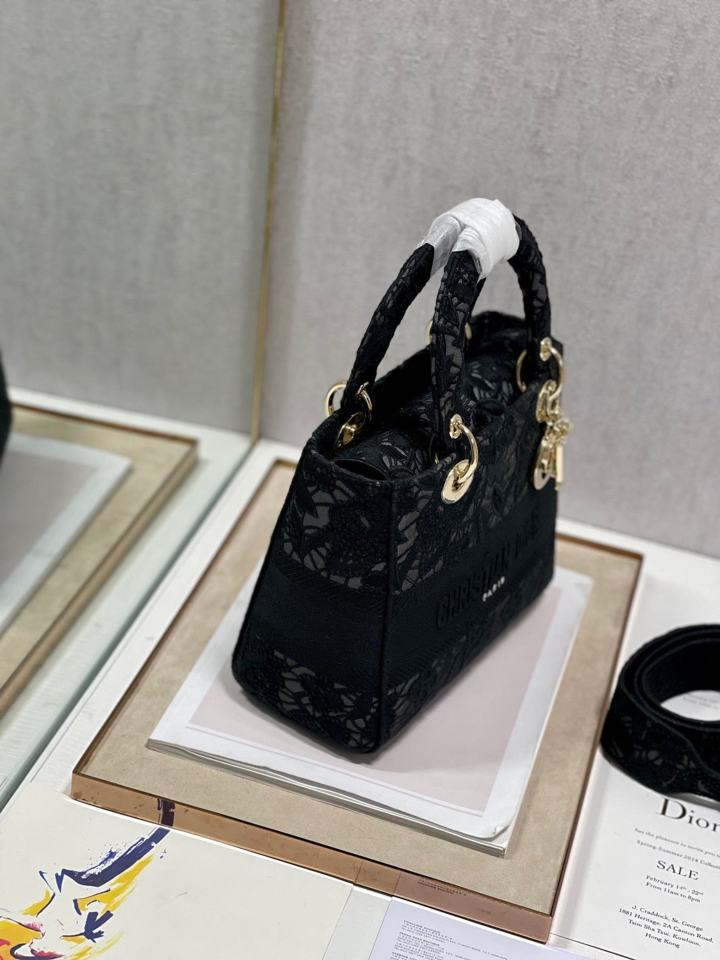 túi xách Di*r lady họa tiết ren hoa nữ màu đen rep 11 cao cấp 24cm - image 7