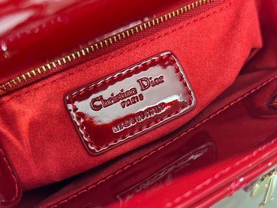 Di*r lady mini super quality women’s handbag, glossy red, 17cm - image 6