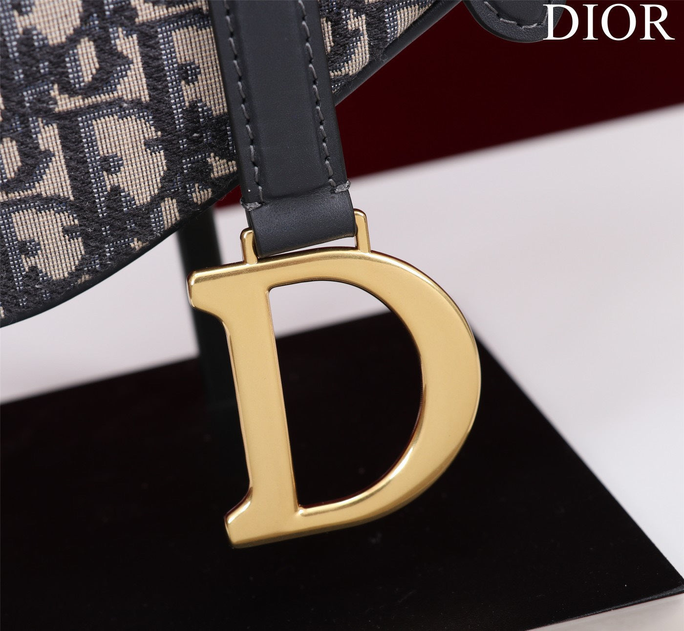 Di*r saddle saddle canvas handbag super quality hand embroidered 25.5x20x6cm - image 7