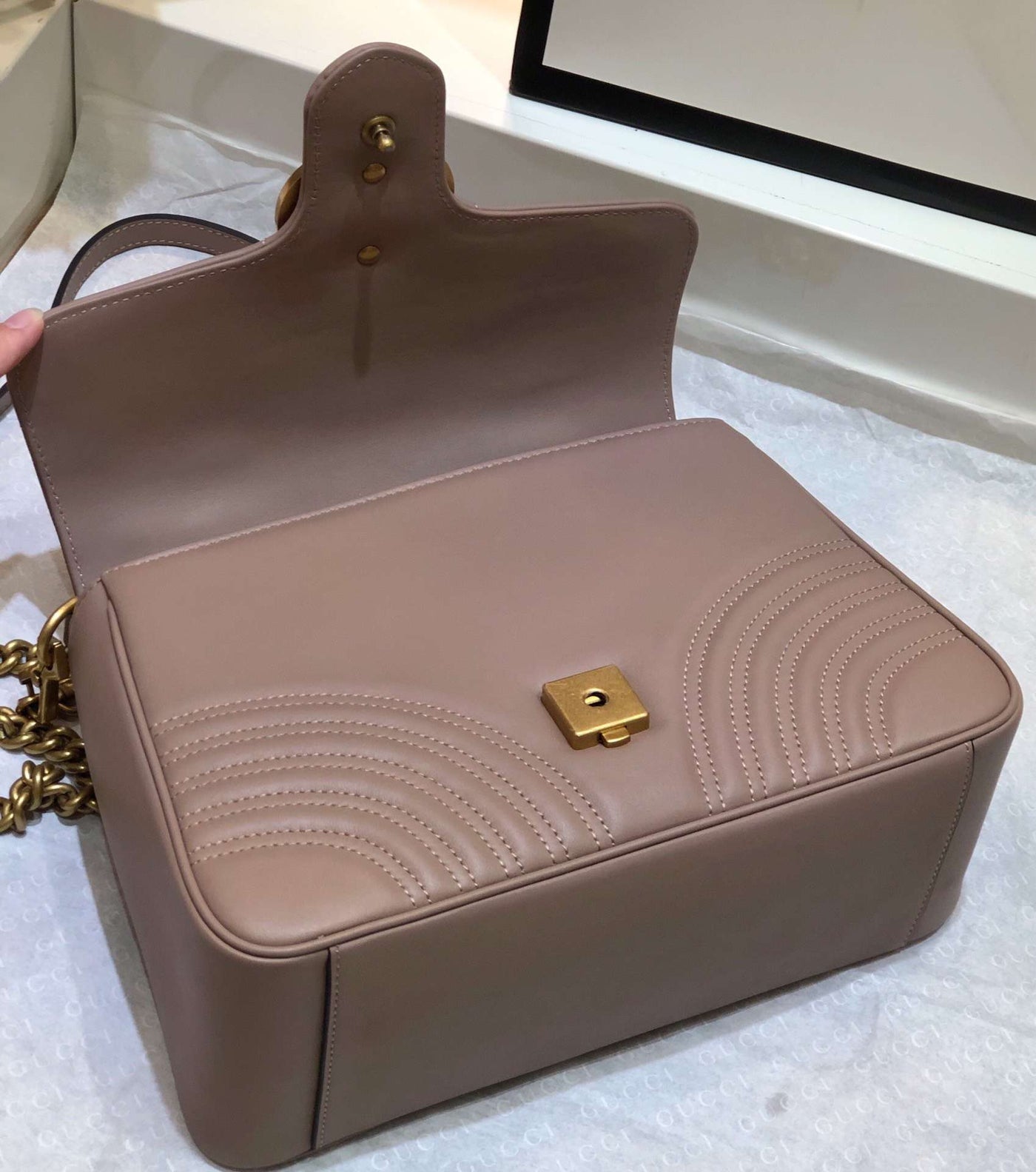 Guc*i marmont top handle like auth women’s handbag with gold buckle 27cm - image 2