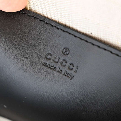 Guc*i matelasse like auth bag with embossed gc pattern 21cm - image 4