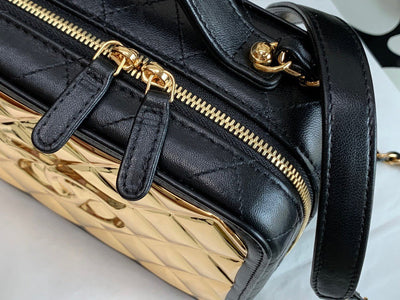 Chan*l vanity case black yellow replica 1:1 box form handbags 19cm - image 4