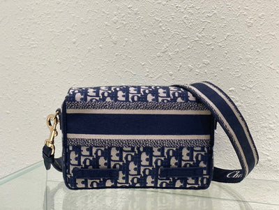 Di*r camp women’s canvas patterned handbag 25x15x8cm - image 3