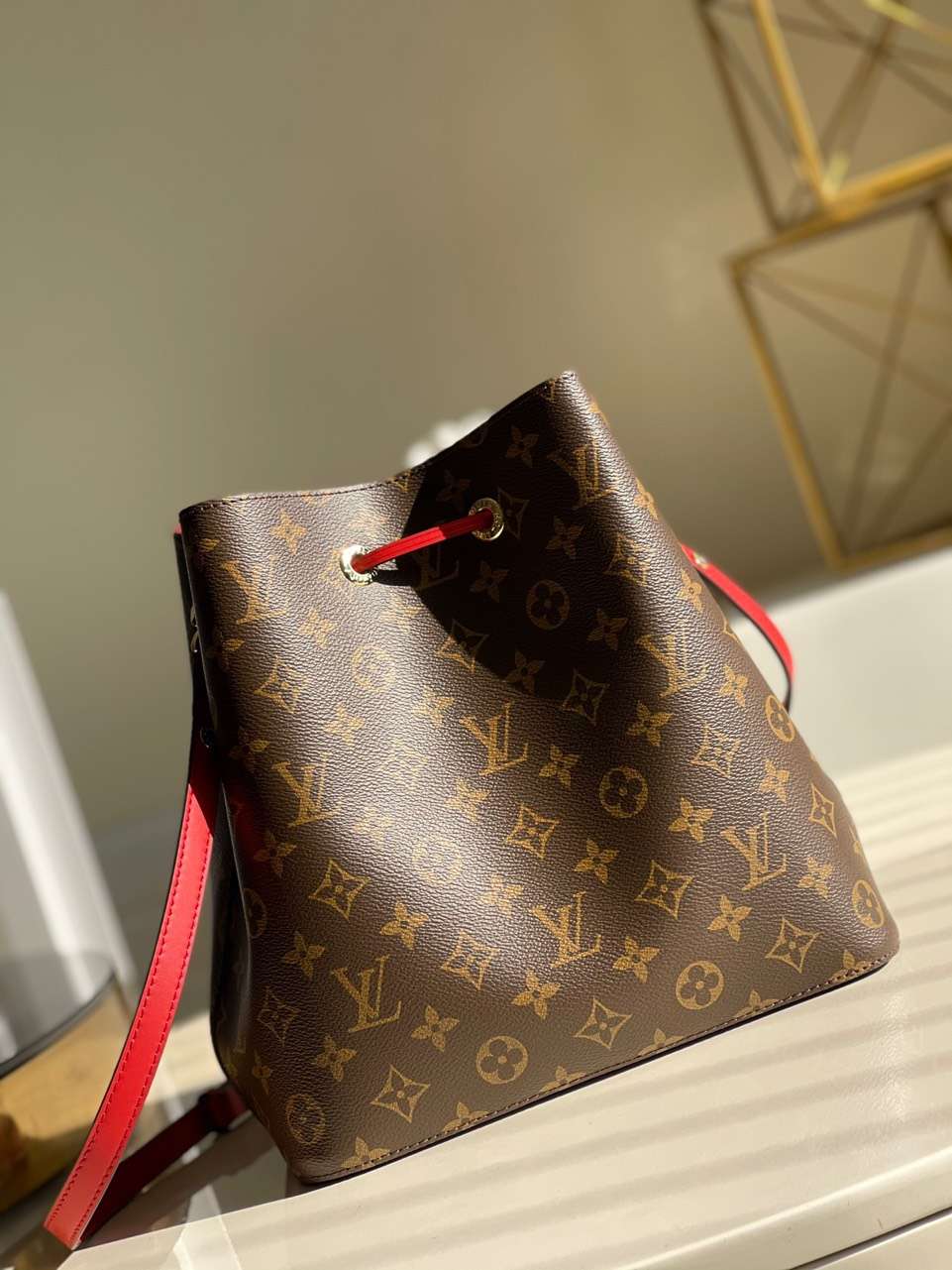 Lou*s Vuitt*n lv neonoe handle red handbags monogram 26x22x27cm - image 5
