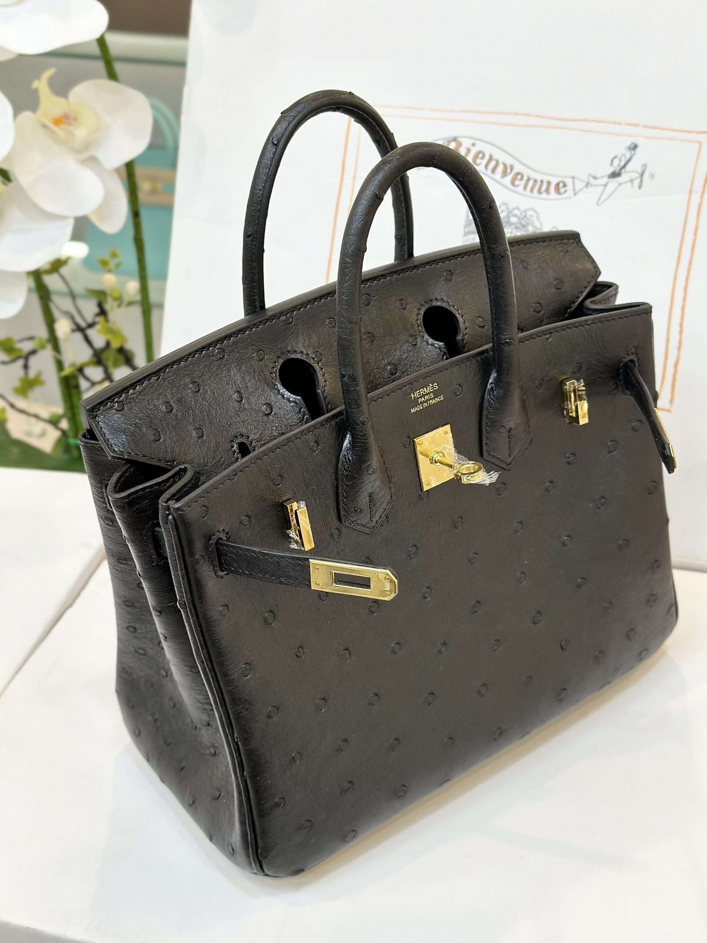 Herm*s birkin ostrich leather handbags black lock gold 25cm - image 7