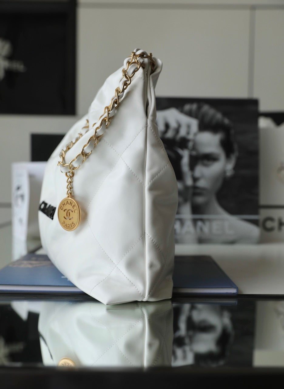Chan*l 11 handbag 22 shopping woman’s white smooth leather 35cm - image 7