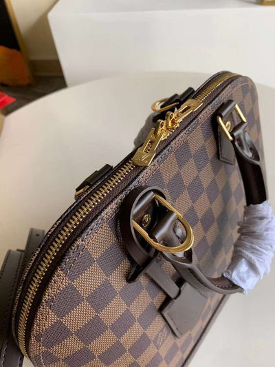 Lou*s Vuitt*n damier ebene alma pm caro pattern handbags 32mm - image 3