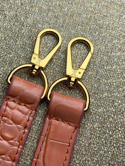 Lou*s Vuitt*n lv capucines bb earthy red like auth handbags 27cm - image 2