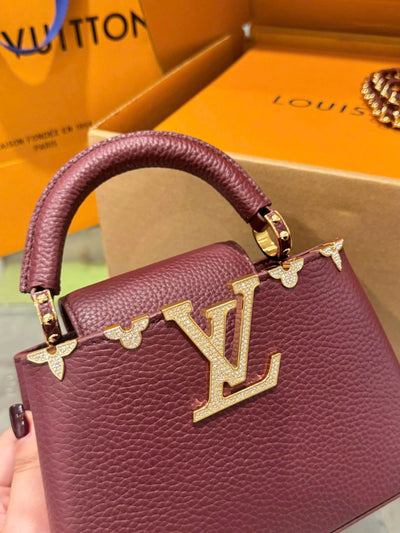 Lou*s Vuitt*n lv capucines handbags stone pattern 21cm - image 5