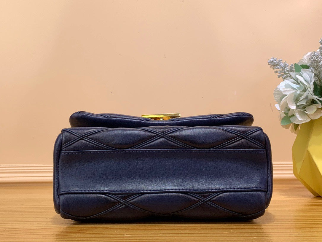 Lou*s Vuitt*n lv go-14 handbags dark blue 23cm - image 7