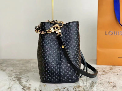 Lou*s Vuitt*n lv neonoe bb like auth black woman’s handbags 26cm - image 7