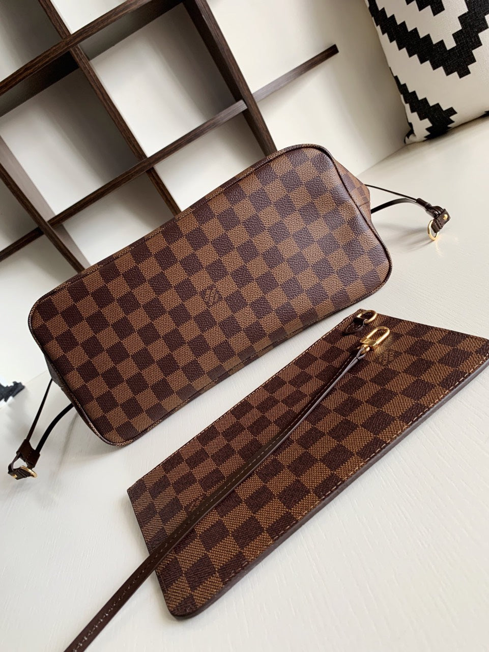 Lou*s Vuitt*n lv neverfull checkered pattern handbags 32x29x17cm - image 2
