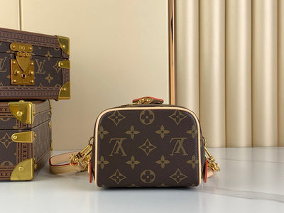 Lou*s Vuitt*n lv just in case monogram pattern handbags 14x13x11cm - image 7