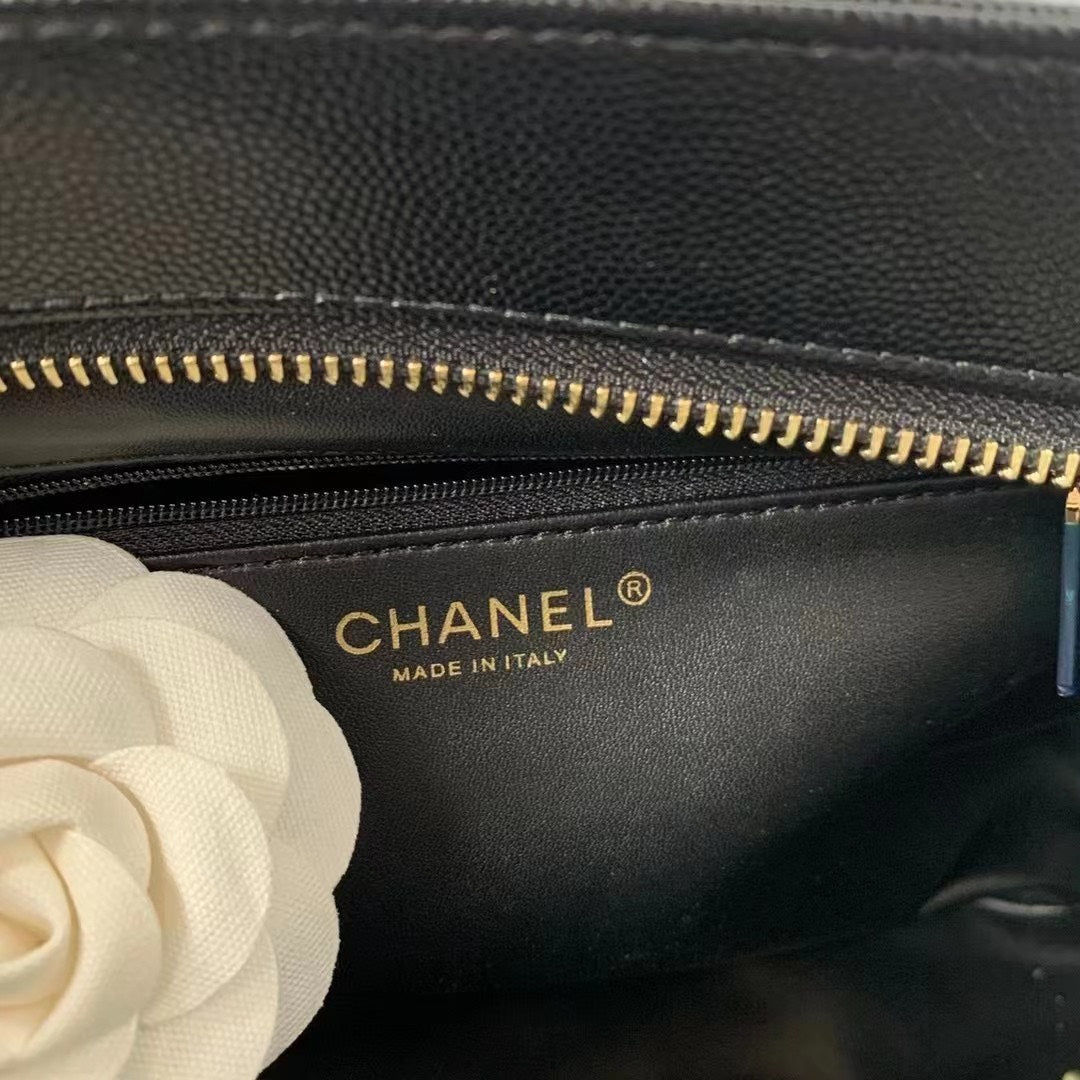 Chan*l vintage classic like auth handbags black woman’s 30x21x8cm - image 3