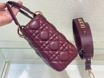 Di*r lady abc high-end women’s handbag, dark red, soft leather 20cm - image 7