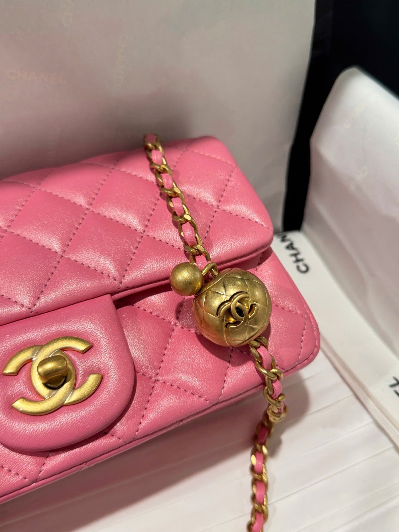 Chan*l classic bell bag like auth handbags bink lock gold smooth leather 20cm - image 7