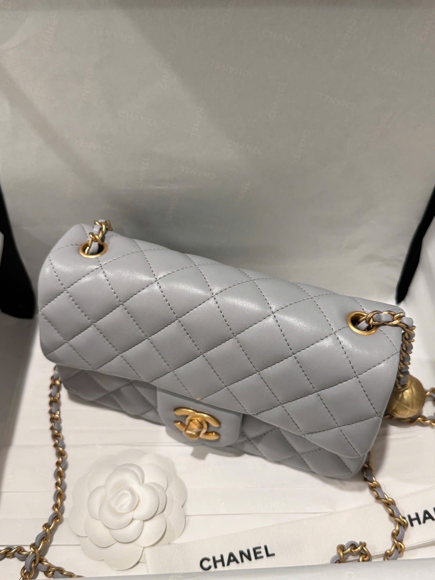 Chan*l classic woman’s smooth leather grey like auth handbags 20cm - image 6