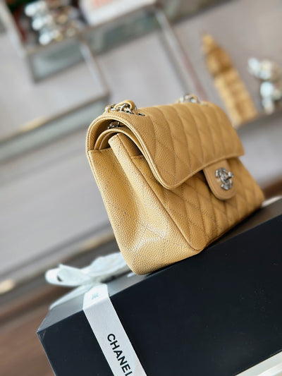 Chan*l classic like auth handbags beige leather with lizard skin 23cm - image 4
