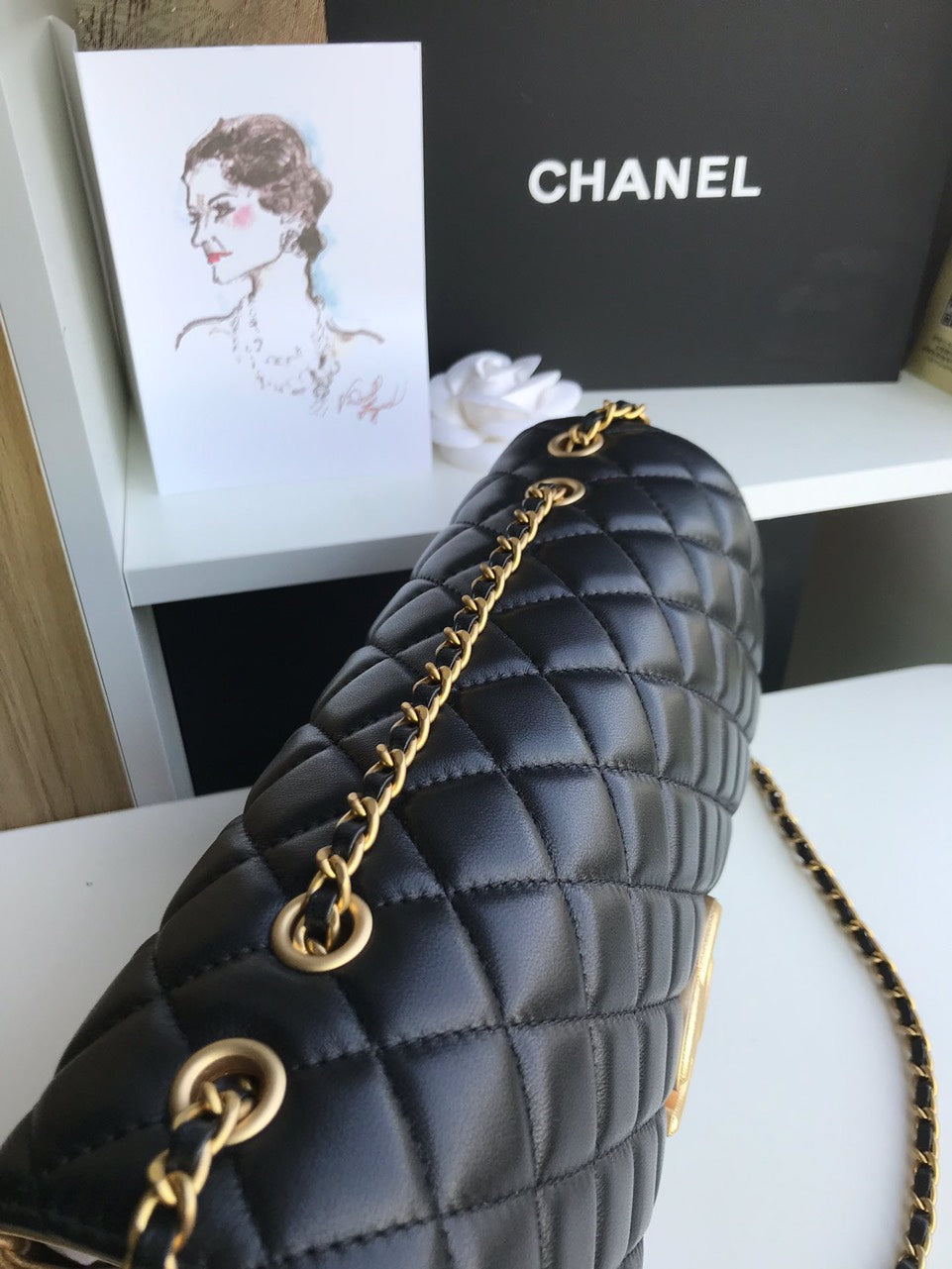Chan*l woman’s like auth handbags black mix yellow leather 25cm - image 6