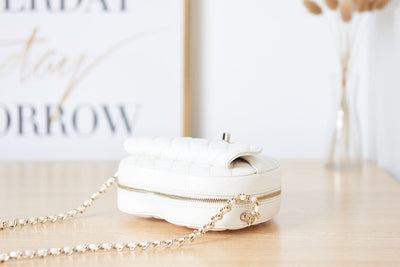 Chan*l the one like auth handbags smooth leather heart-pattern milk lock gold 16.5x18x6.5cm - image 6