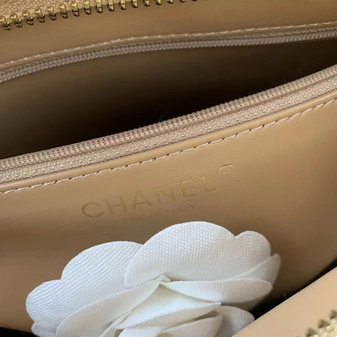 Chan*l vintage classic like auth handbags lock gold nude 30x21x8cm - image 6