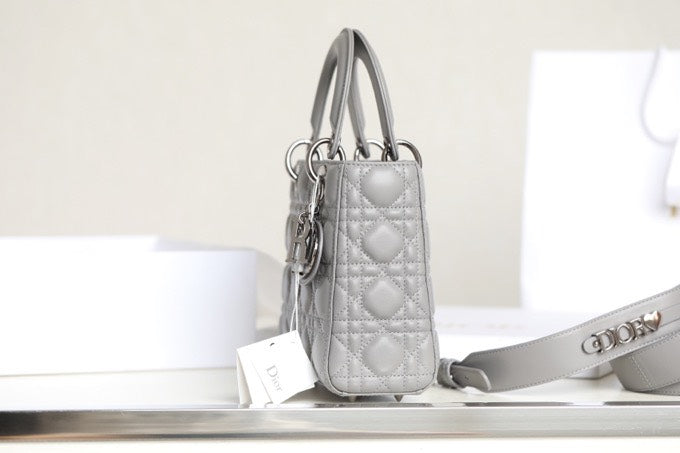 Di*r my lady rep 11 high-quality women’s handbag gray glossy leather 20x16cm - image 8