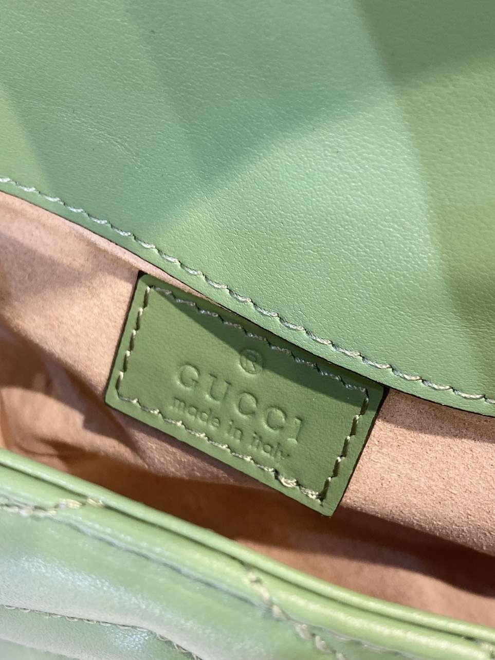 Guc*i marmont women’s super handbag avocado color 22cm - image 2