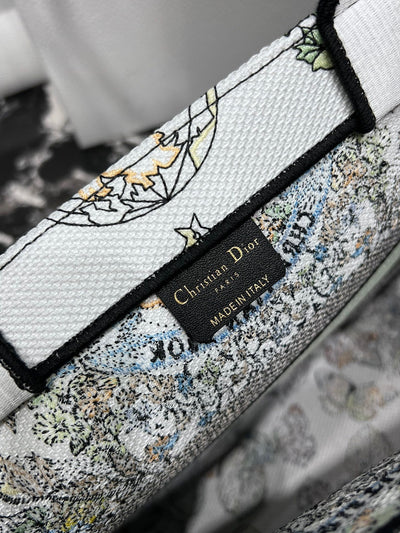 Di*r book tote women’s handbag embroidered fabric size 36cm - image 3