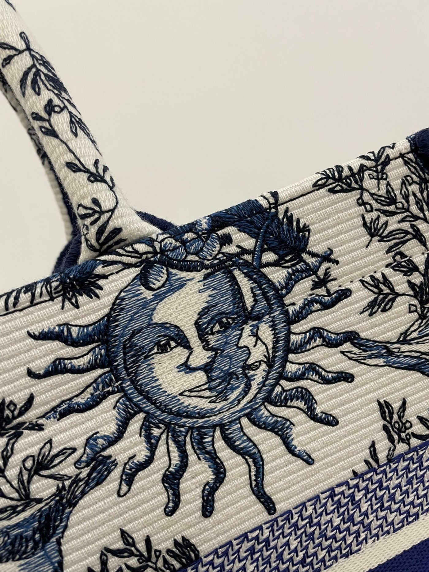 Di*r book tote women’s handbag embroidered fabric size 36cm - image 8