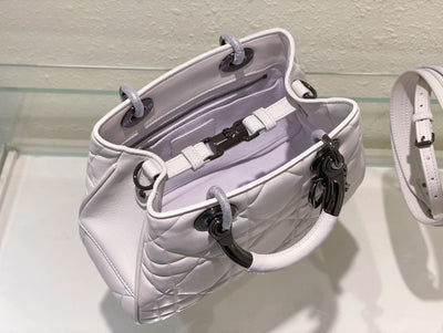 Di*r lady luxury branded women’s handbag light purple 24x18cm - image 6