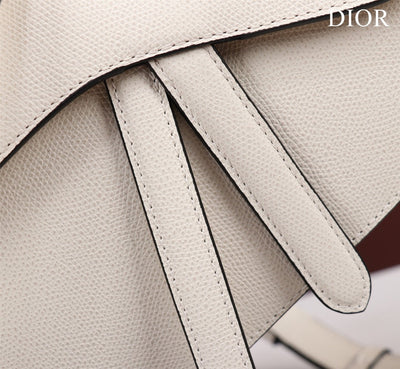 Di*r saddle 11 handbags white color with lock yellow gold 25x20x6.5cm - image 2