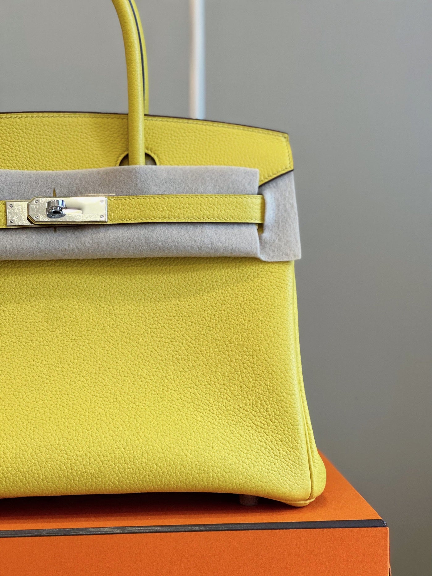 Herm*s birkin phw togo yellow like auth handbags woman’s lock silver 30cm - image 8