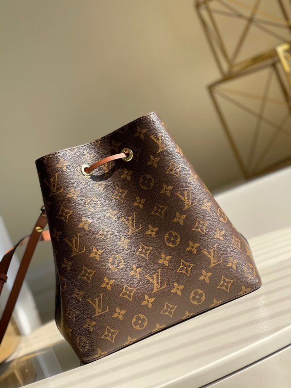 Lou*s Vuitt*n lv neonoe like auth monogram pattern handbags 26x22x27cm - image 6