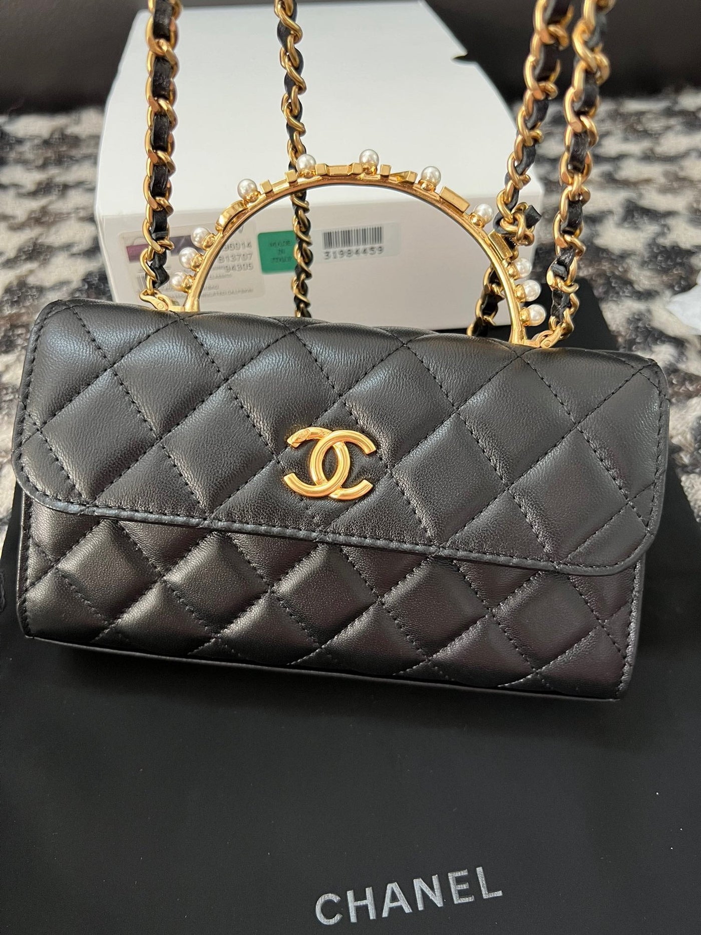 Chan*l woc black handbags pearl handle plated lock gold 19cm - image 5