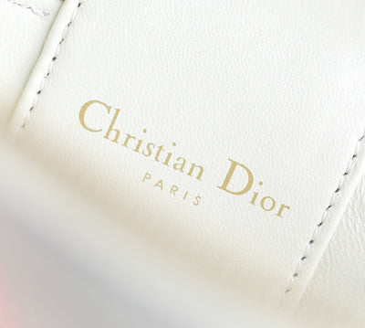 Di*r travel white women’s handbag super quality 20x12x14 - image 8