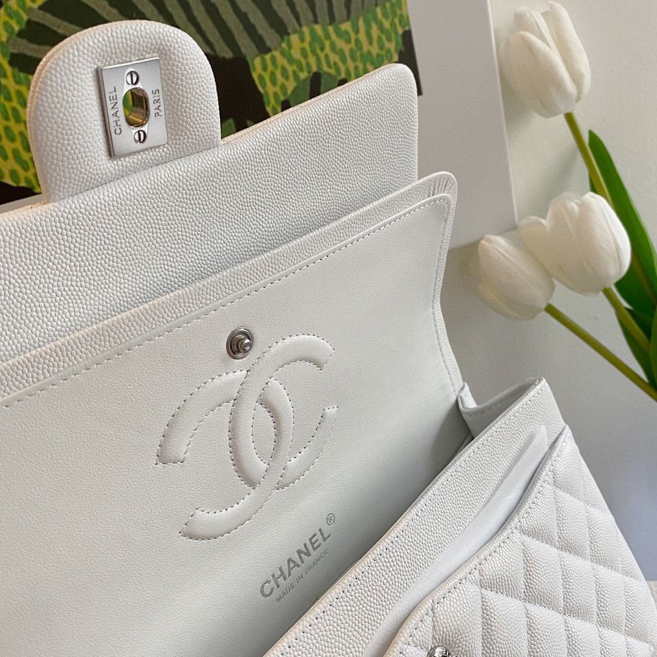 Chan*l classic handbags lizard skin white with silver lock 25cm - image 7